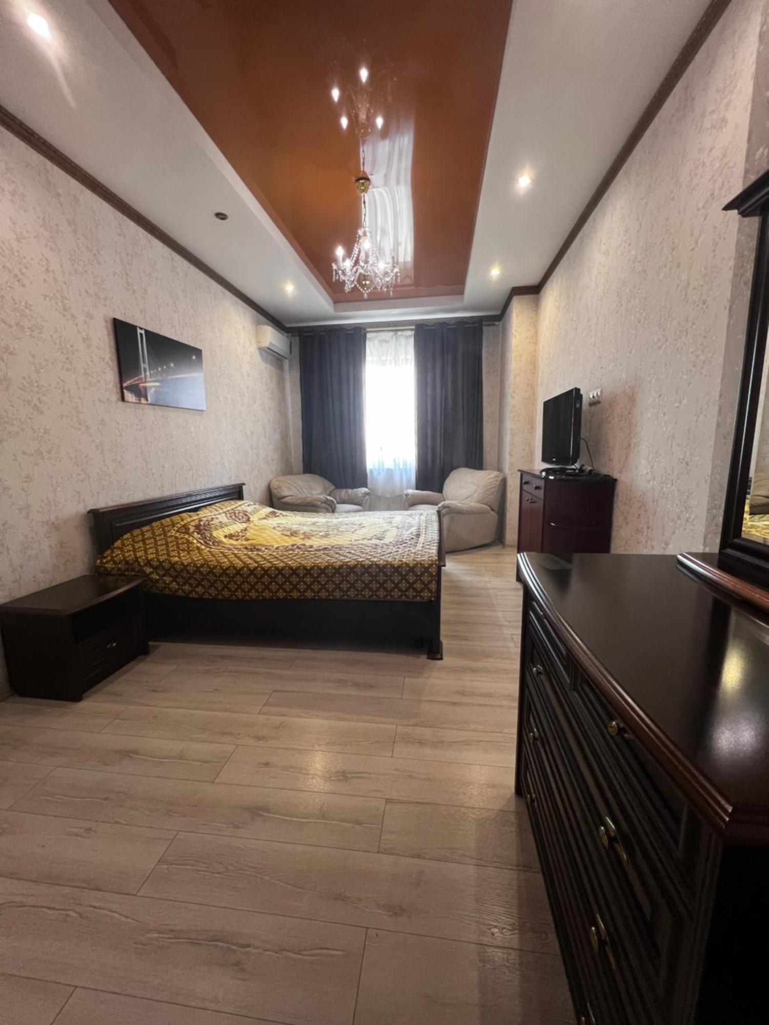 Apartment On Dragomirova Kyiv Exterior photo